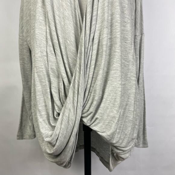 Cabi #3245 | Taylor Twist Heather Gray Long Sleeve Draped Front Knit Top - Picture 8 of 11